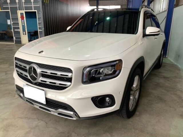 M-BENZ賓士 GLB250  第1張相片