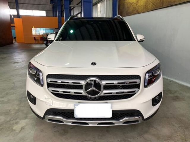 M-BENZ賓士 GLB250  第2張相片