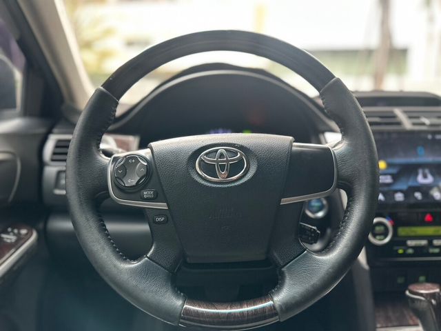 TOYOTA豐田 CAMRY HYBRID  第5張相片