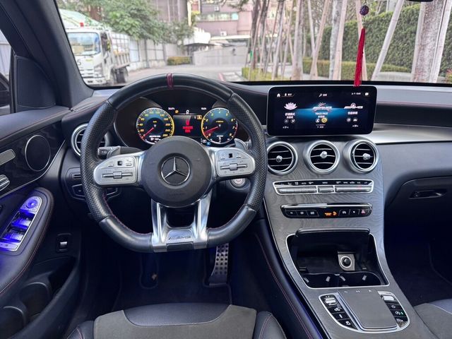 M-BENZ賓士 GLC43  第7張相片