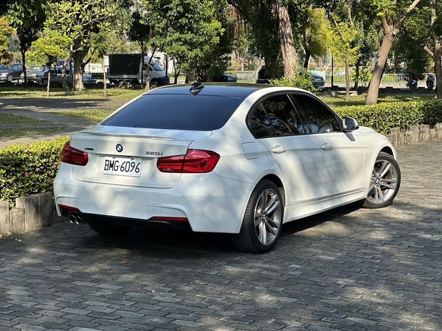 BMW寶馬 320  第2張相片