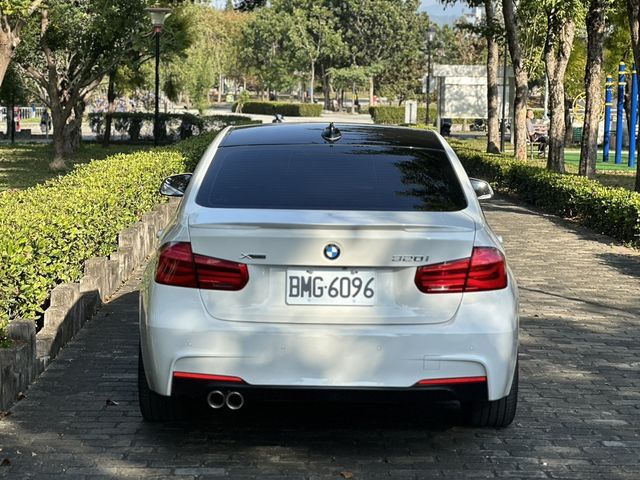 BMW寶馬 320  第5張相片