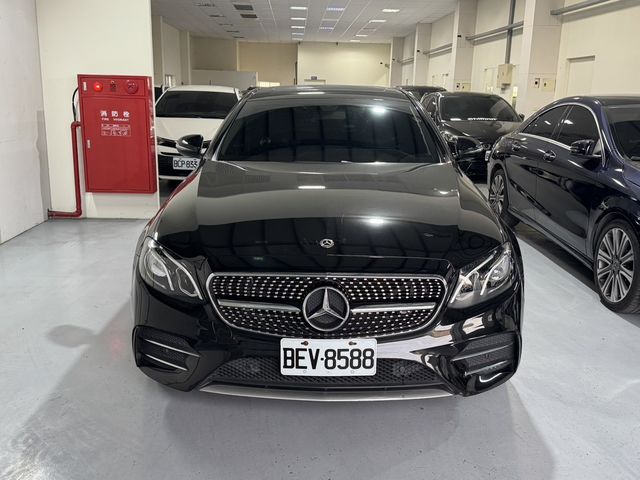 M-BENZ賓士 E250  第3張相片