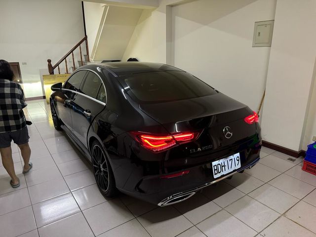 M-BENZ賓士 CLA200  第1張相片