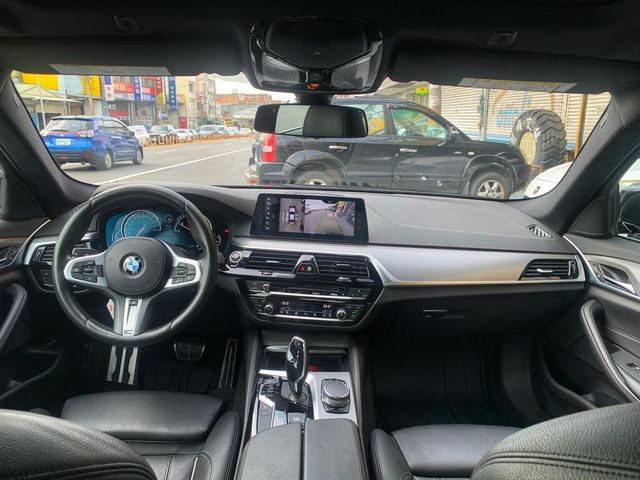 BMW寶馬 520I  第6張相片