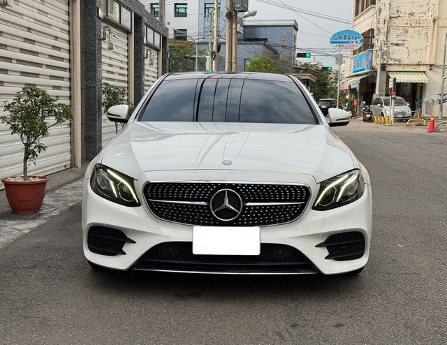M-BENZ賓士 E300  第3張相片