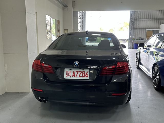 BMW寶馬 520D  第4張相片