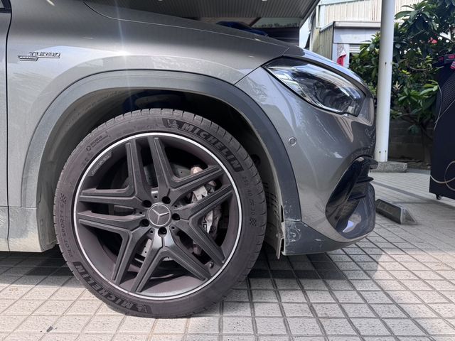 M-BENZ賓士 GLA35 AMG  第6張相片