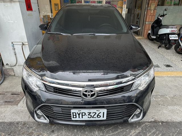 TOYOTA豐田 CAMRY  第2張相片