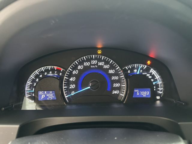 TOYOTA豐田 CAMRY  第4張相片