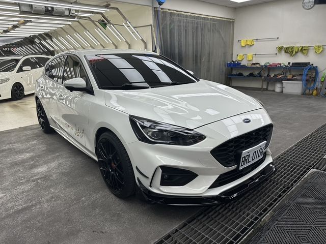 FORD福特 FOCUS