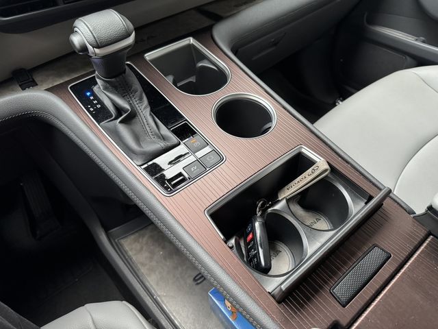 TOYOTA豐田 SIENNA  第5張相片