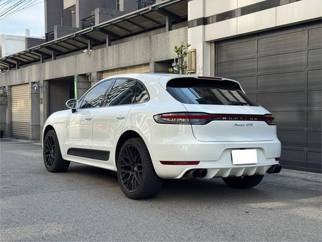PORSCHE保時捷 MACAN  第2張相片