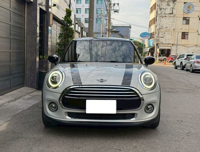 MINI迷你 MINI 5-DOOR  第3張相片
