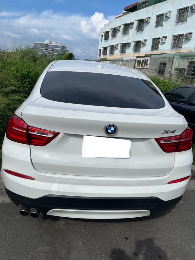 BMW寶馬 X4 XDRIVE28I  第1張相片