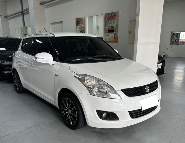 SUZUKI鈴木 SWIFT  第1張相片