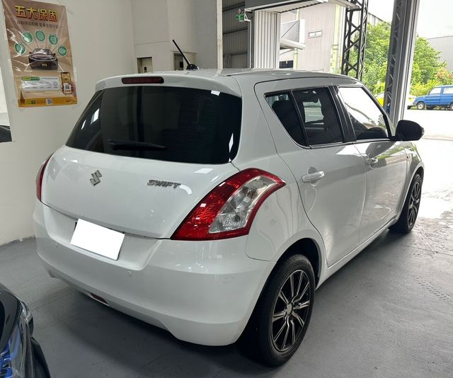 SUZUKI鈴木 SWIFT  第3張相片