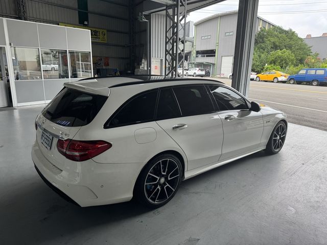 M-BENZ賓士 C450  第2張相片