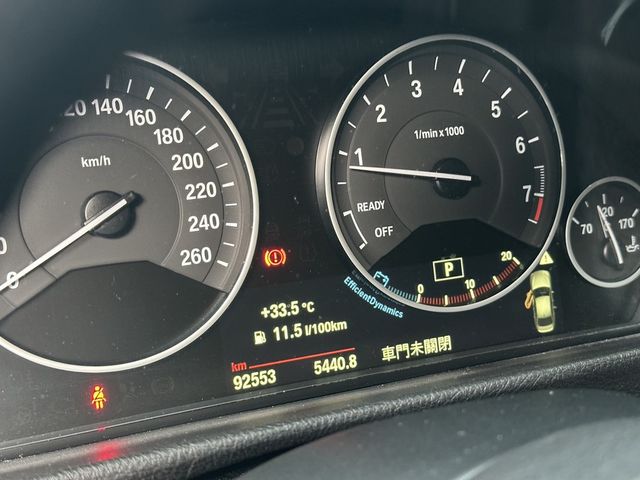 BMW寶馬 320I  第5張相片