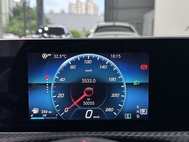 M-BENZ賓士 A180  第4張相片