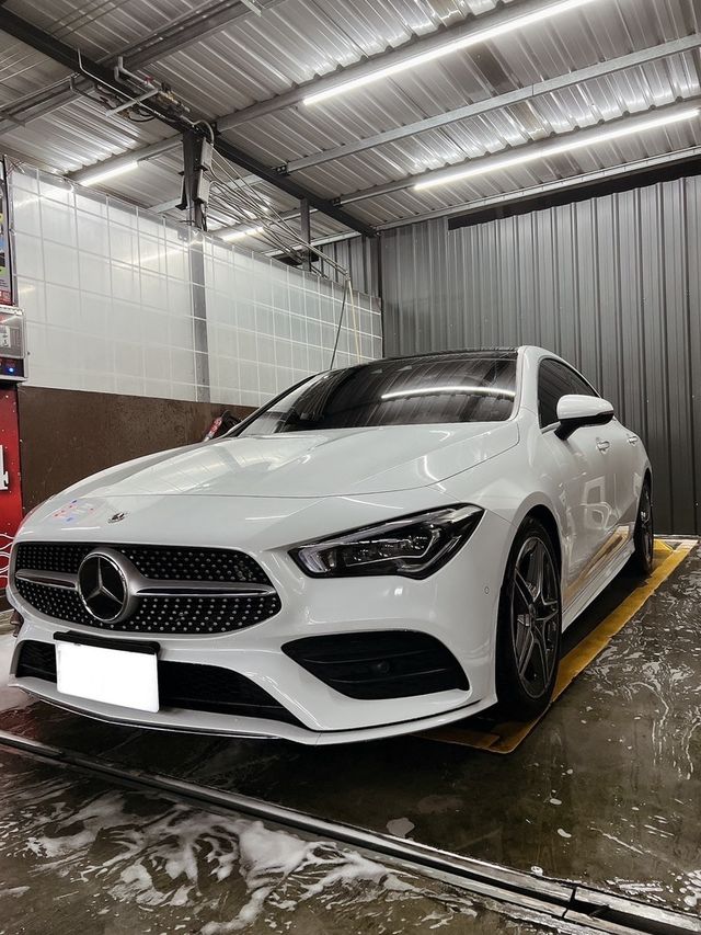 M-BENZ賓士 CLA200  第1張相片