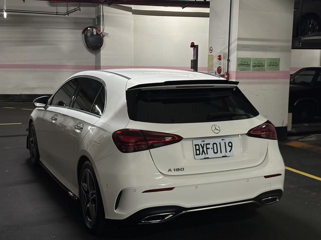 M-BENZ賓士 A180  第2張相片