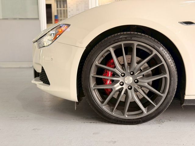 MASERATI瑪莎拉蒂 GHIBLI SQ4  第5張相片