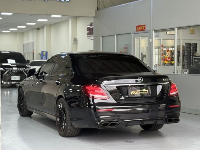 M-BENZ賓士 E43 AMG  第4張相片