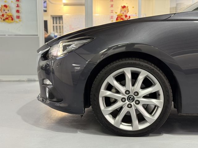 MAZDA馬自達 MAZDA 3  第10張相片