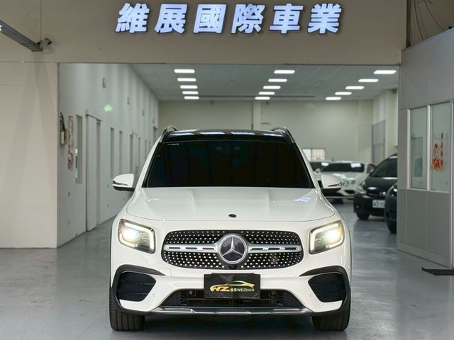 M-BENZ賓士 GLB250  第2張相片