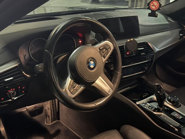 BMW寶馬 550I  第3張相片
