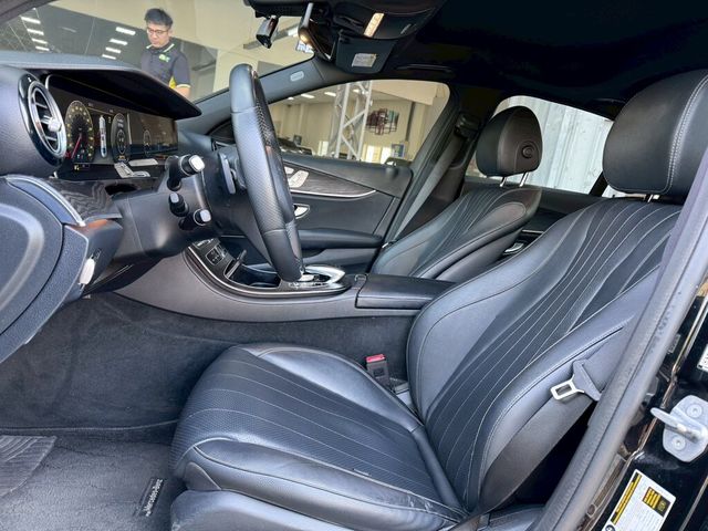 M-BENZ賓士 E300  第4張相片