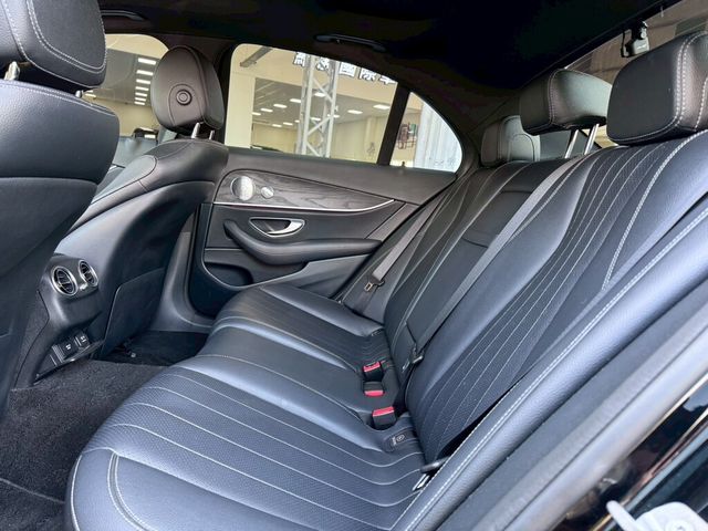 M-BENZ賓士 E300  第5張相片