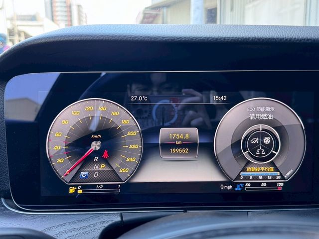 M-BENZ賓士 E300  第6張相片