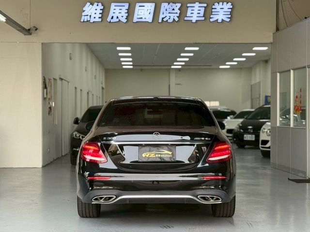 M-BENZ賓士 E300  第4張相片