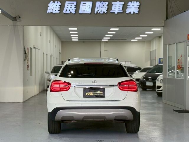 M-BENZ賓士 GLA180  第4張相片
