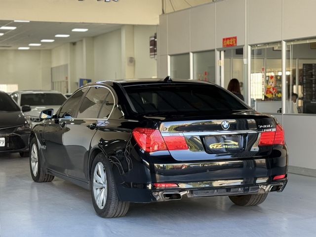 BMW寶馬 740LI  第3張相片