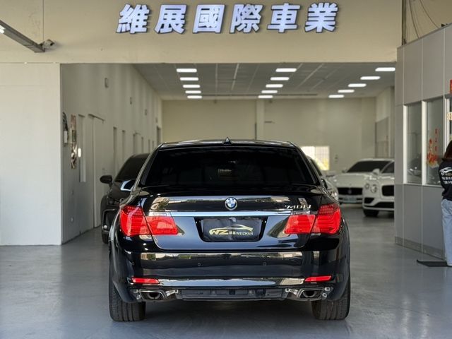 BMW寶馬 740LI  第4張相片