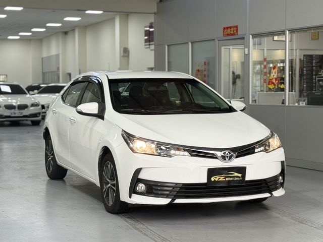 TOYOTA豐田 ALTIS  第1張相片