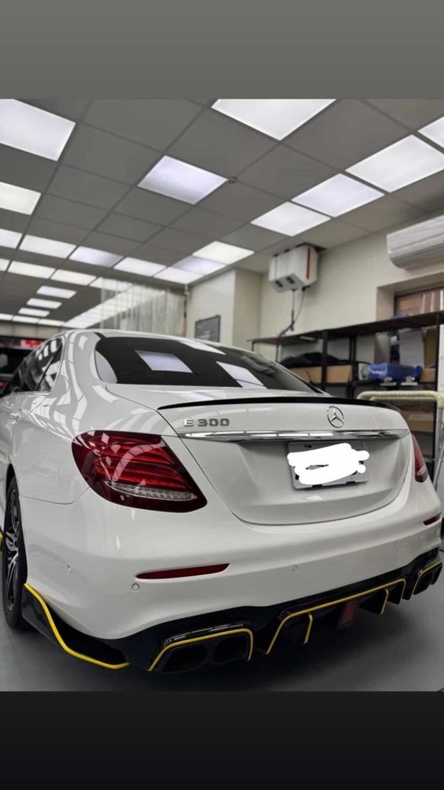 M-BENZ賓士 E300  第1張相片