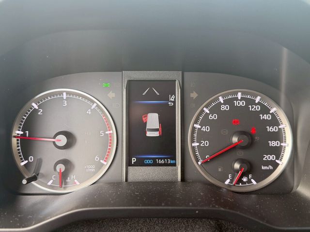 TOYOTA豐田 GRANVIA  第6張相片