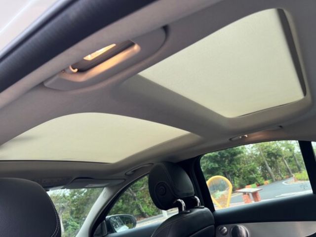 M-BENZ賓士 C300  第11張相片