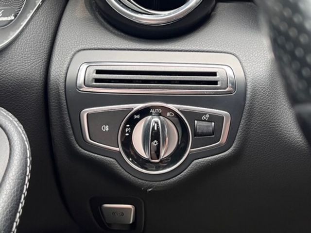 M-BENZ賓士 C300  第12張相片