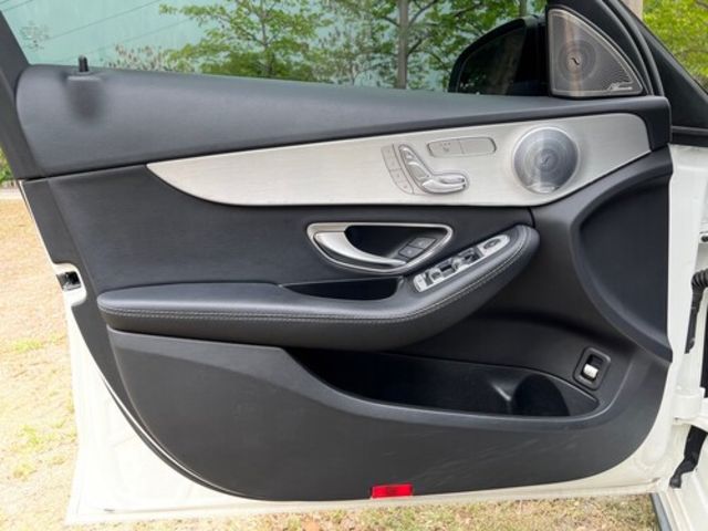 M-BENZ賓士 C300  第13張相片