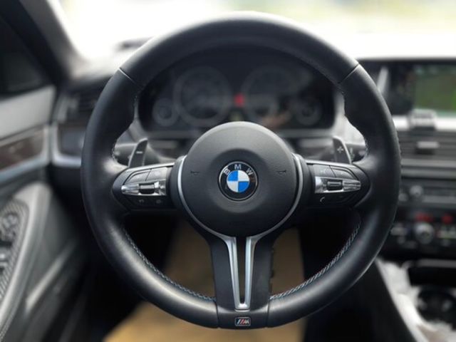 BMW寶馬 528I  第8張相片