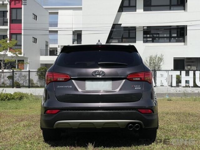 HYUNDAI現代 SANTA FE  第6張相片