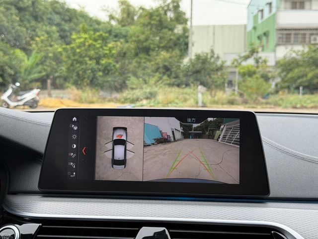 BMW寶馬 530I  第12張相片