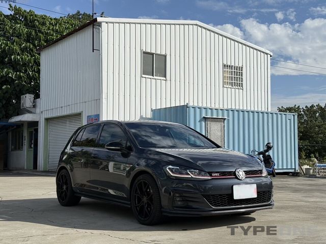 VOLKSWAGEN福斯 GOLF GTI  第2張相片