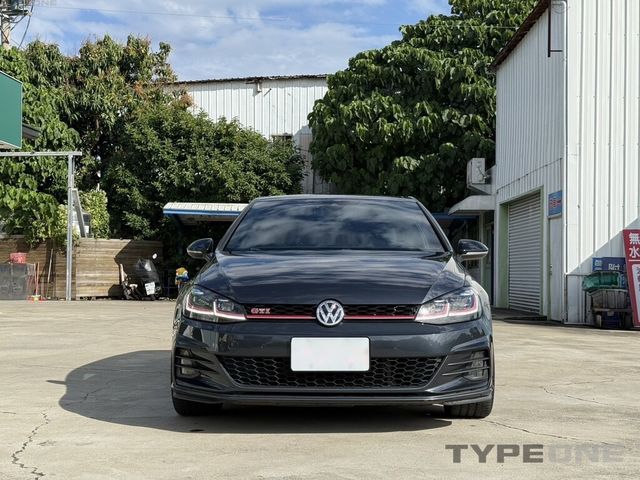 VOLKSWAGEN福斯 GOLF GTI  第3張相片