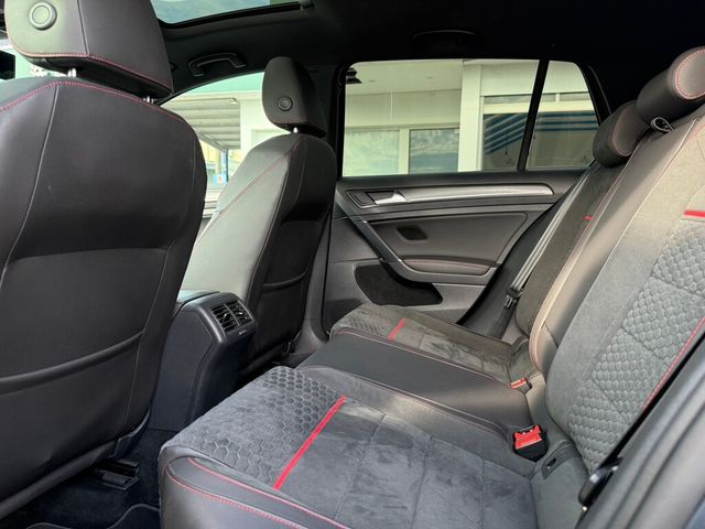 VOLKSWAGEN福斯 GOLF GTI  第16張相片